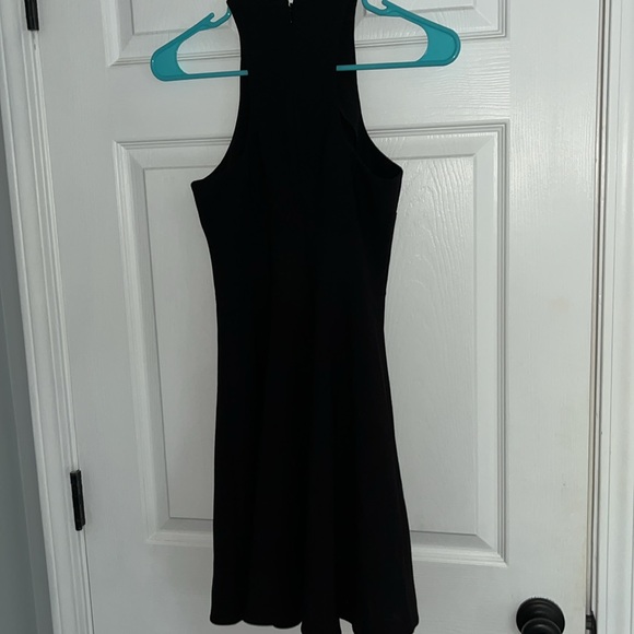 LIKELY Moore Black Sleeveless Short A-Line Skater Dress sz 0 - Picture 3 of 3